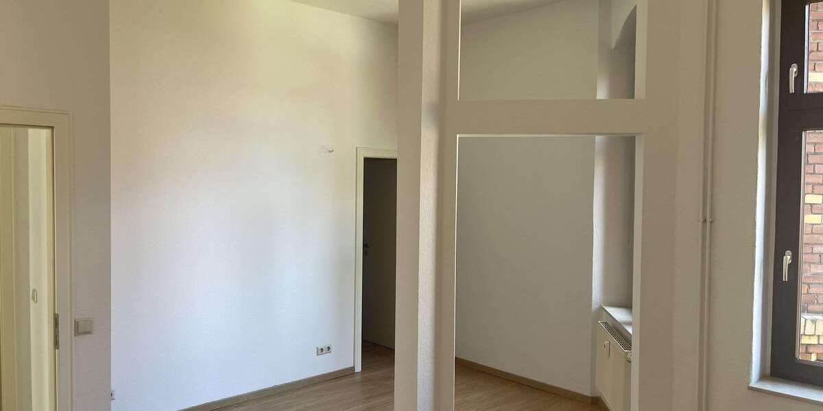 gepflegte 2 Zimmer-Wohnung *ab sofort verfügbar* ruhig auf dem Hinterhof 2 zimmer
