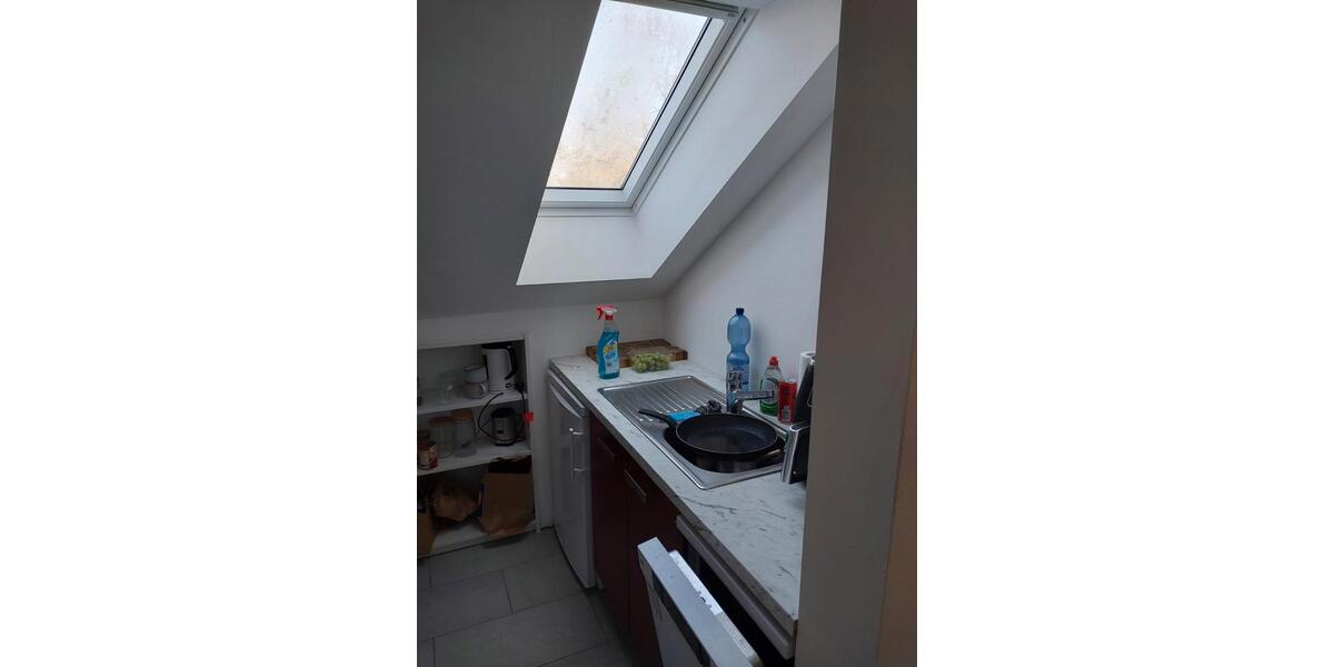 Dachgeschoßwohnung Edingen-Neckarhausen Neu-Edingen - 2 Zimmer, 50 m&sup2;, 950&euro; | Angebot:25998778