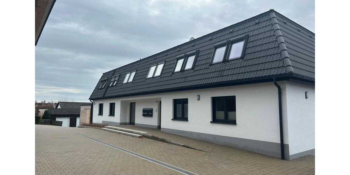 Terrassenwohnung Mainburg - 3 Zimmer, 107 m&sup2;, 1.370&euro; | Angebot:24779203
