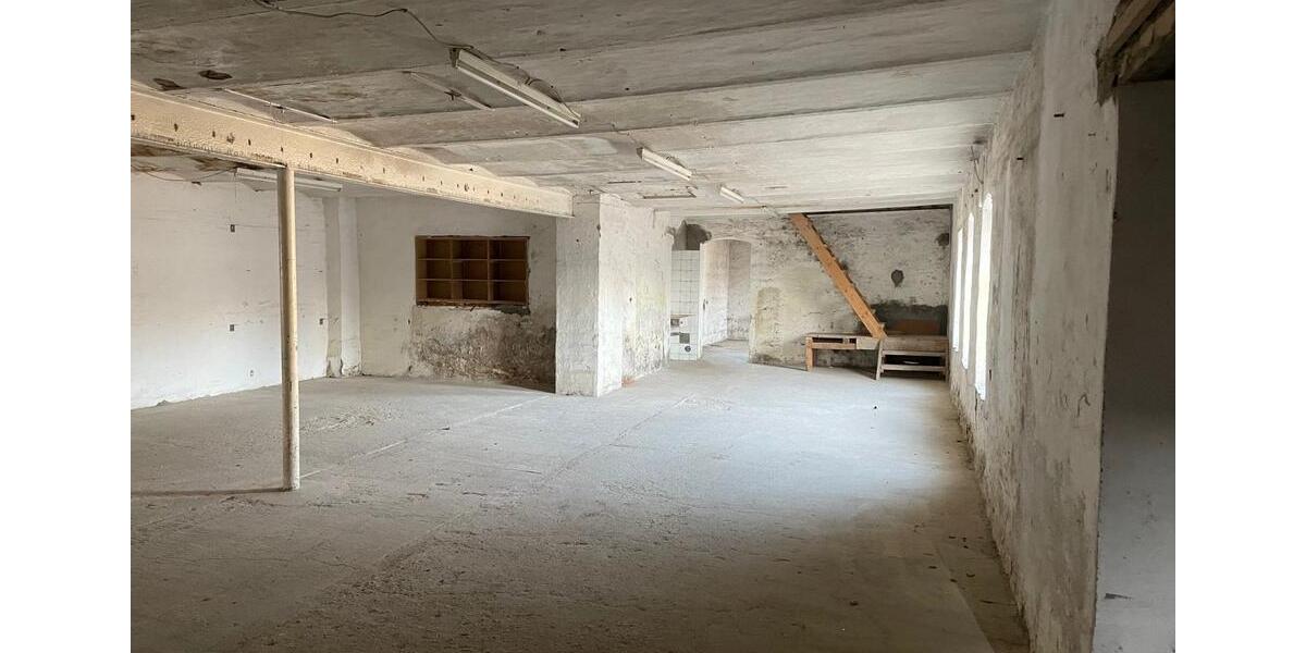 Gewerbeobjekt Rostock Evershagen - 2.100&euro; | Angebot:24651321