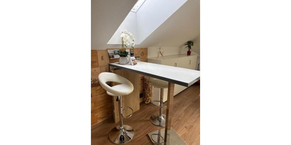 Wohnen auf Zeit Wiesbaden Südost - 1.5 Zimmer, 35 m&sup2;, 990&euro; | Angebot:24829502