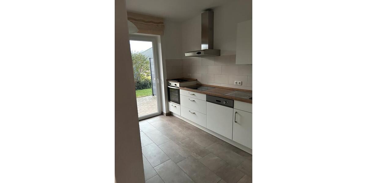 Erdgeschoßwohnung Petershagen - 2 Zimmer, 64 m&sup2;, 590&euro; | Angebot:25941034