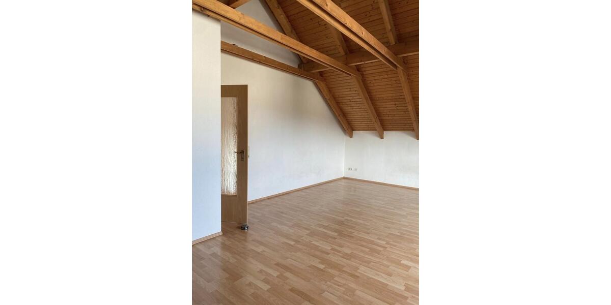 Dachgeschoßwohnung Groß-Umstadt Umstadt - 2 Zimmer, 53 m&sup2;, 650&euro; | Angebot:26578070