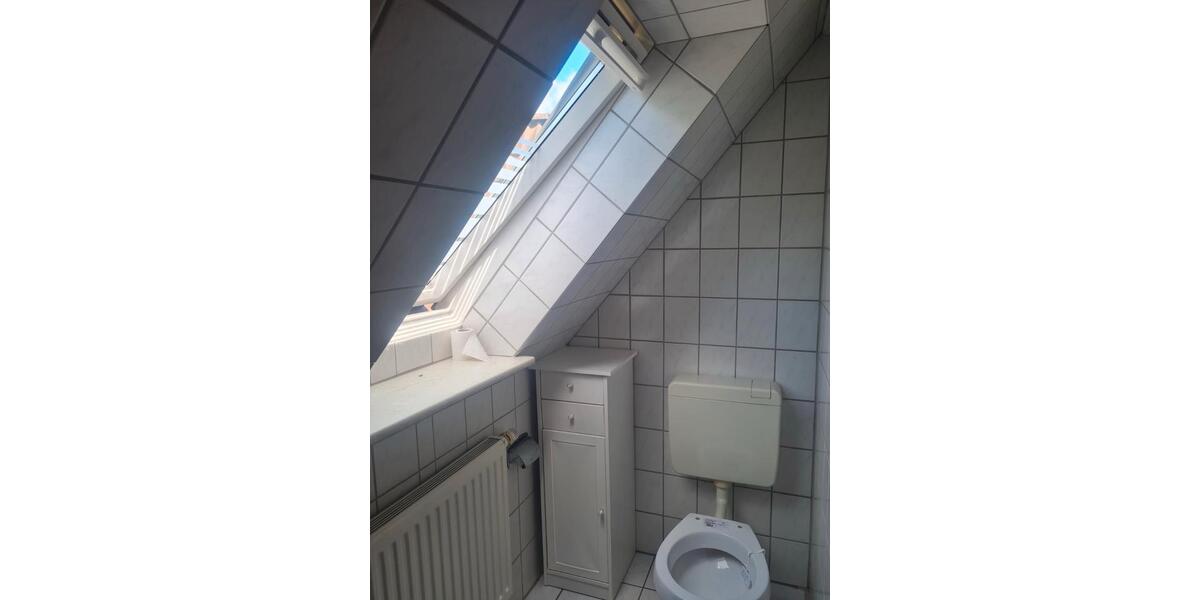 Dachgeschoßwohnung Barlt - 1 Zimmer, 47 m&sup2;, 320&euro; | Angebot:26310557