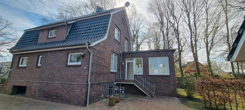 Einfamilienhaus Wiesmoor - 8 Zimmer, 165 m&sup2;, 1.300&euro; | Angebot:26051502