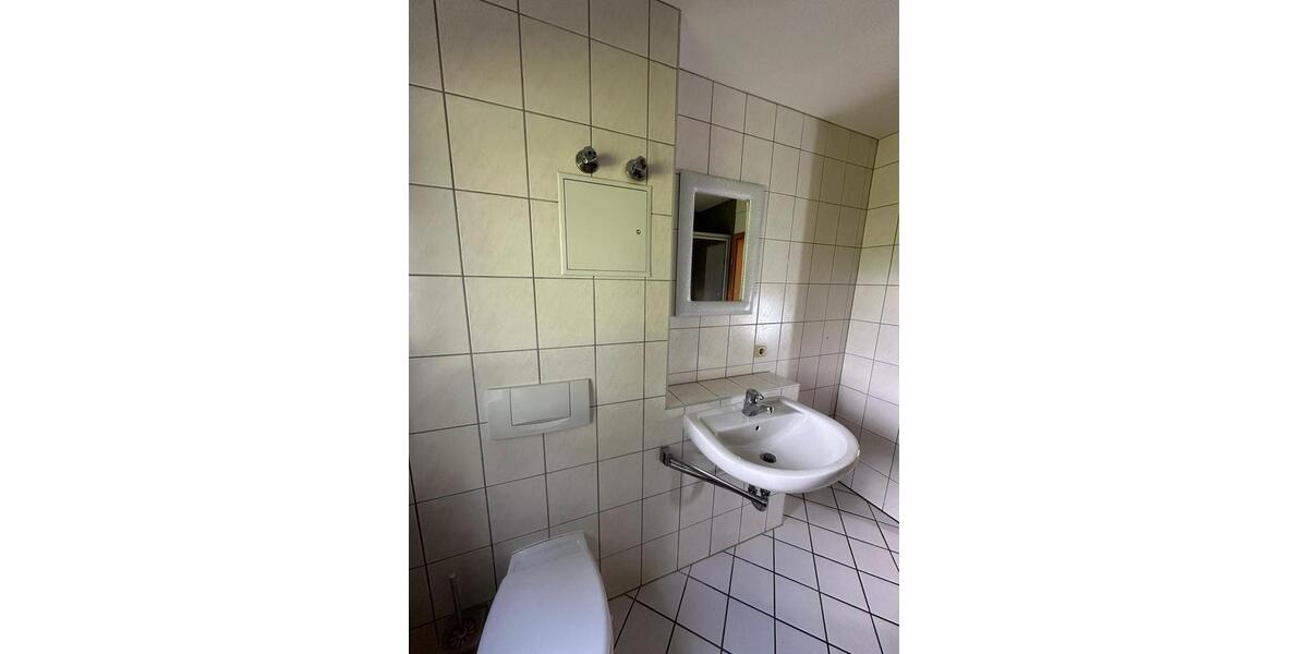 Erdgeschoßwohnung Krauthausen - 2 Zimmer, 60 m&sup2;, 495&euro; | Angebot:26679554