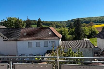 Wohnung Schaafheim - 4 Zimmer, 104 m&sup2;, 1.000&euro; | Angebot:26613020