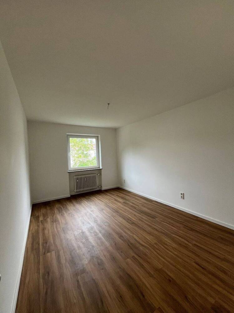 ab 01.10. - Schöne 2-Zimmer-Wohnung in Kirchseeon