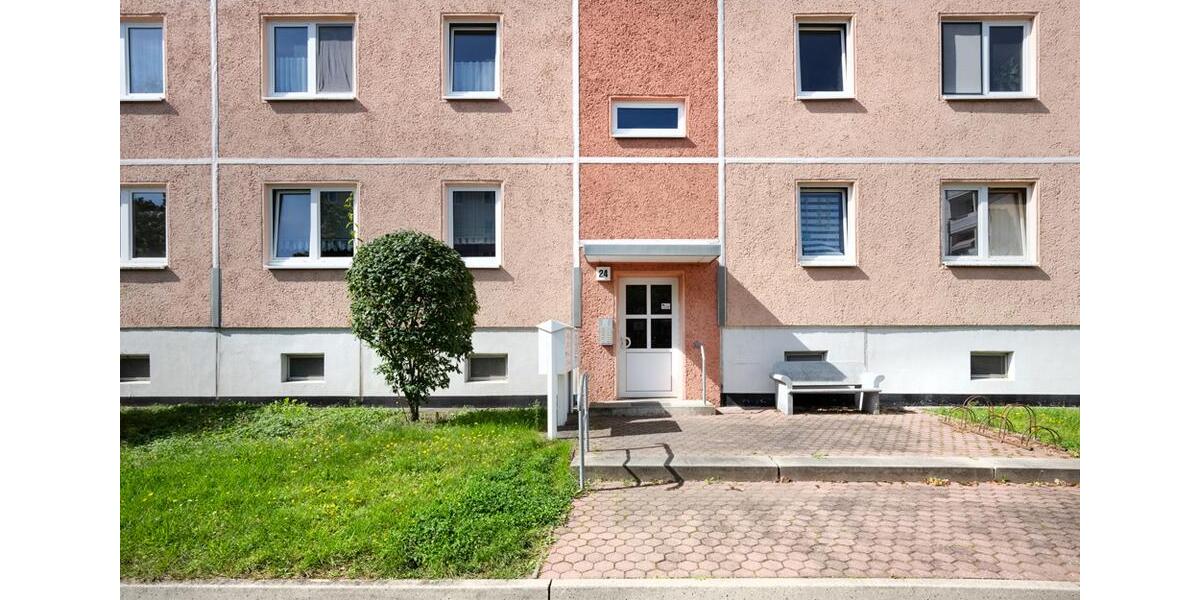 Etagenwohnung Bernsdorf - 1 Zimmer, 24 m&sup2;, 100&euro; | Angebot:23295912