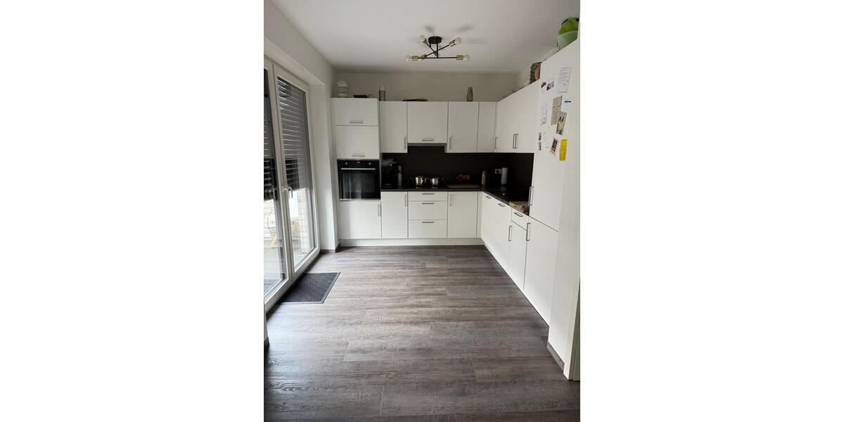 Wunderschöne 3 Zimmer Obergeschosswohnung inkl. Einbauküche. 3 zimmer