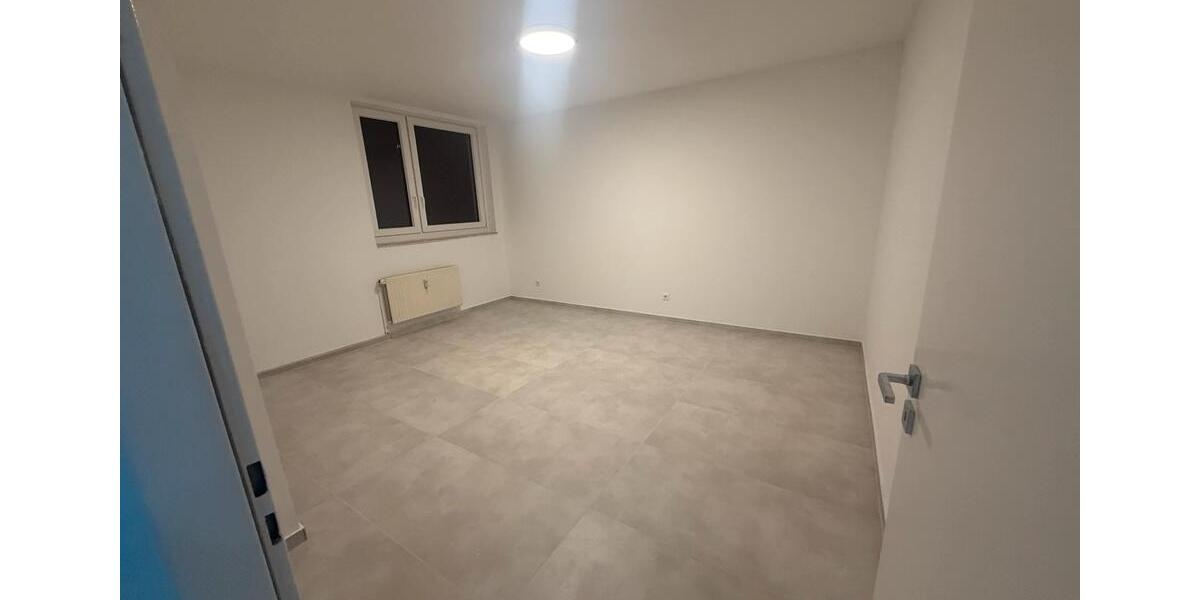 Etagenwohnung Hannover - 3 Zimmer, 129 m&sup2;, 1.790&euro; | Angebot:26321728