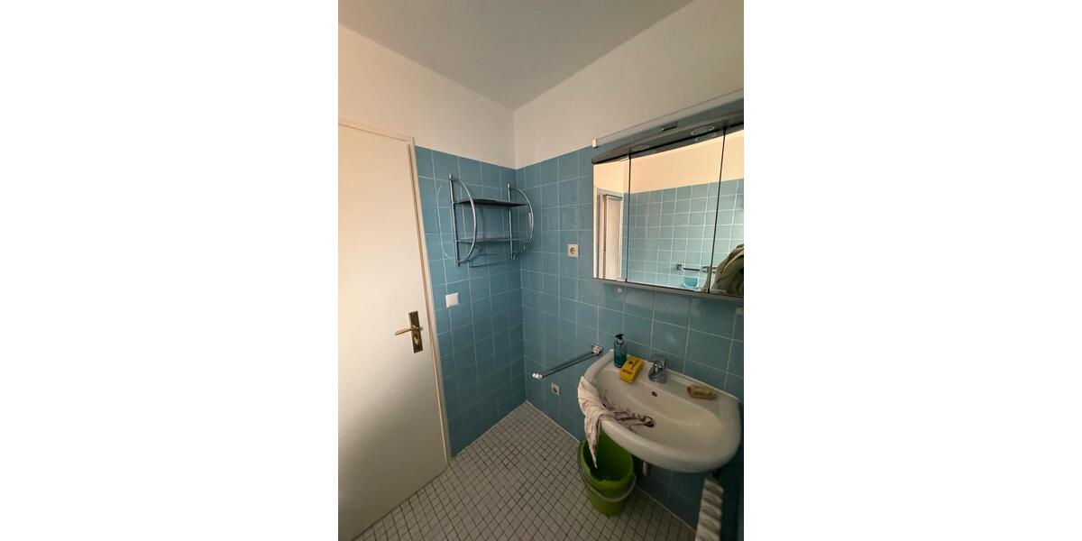 Wohnen auf Zeit Unterhaching - 4 Zimmer, 120 m&sup2;, 600&euro; | Angebot:25106721