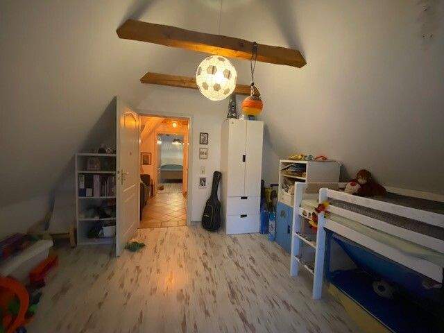 Etagenwohnung Hamburg Curslack - 4 Zimmer, 128 m&sup2;, 1.600&euro; | Angebot:25680419