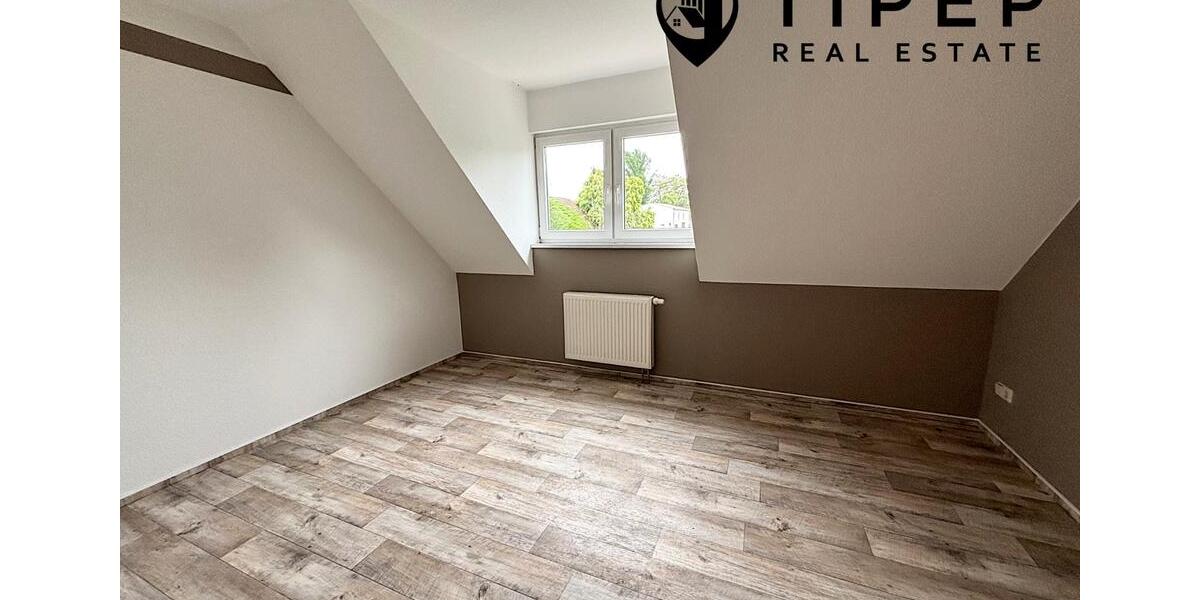 Dachgeschoßwohnung Geithain - 2.5 Zimmer, 66 m&sup2;, 450&euro; | Angebot:22307036