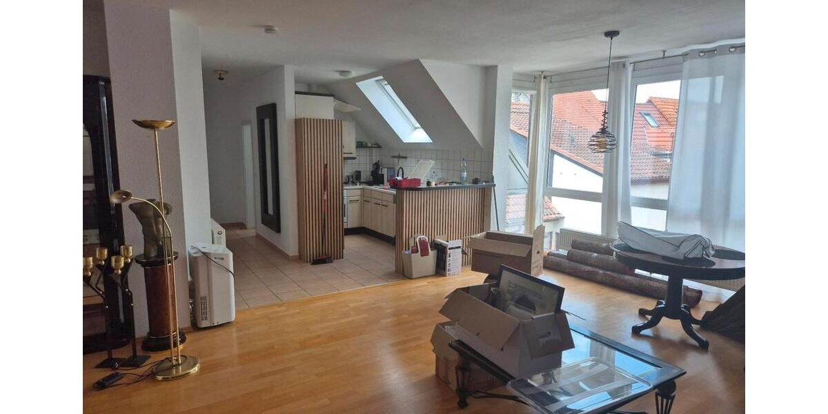 Dachgeschoßwohnung Bensheim - 2.5 Zimmer, 85 m&sup2;, 998&euro; | Angebot:26670527