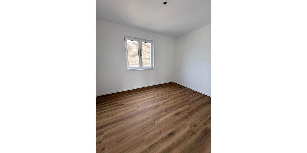 Etagenwohnung Lörrach - 3 Zimmer, 109 m&sup2;, 1.746&euro; | Angebot:26344501