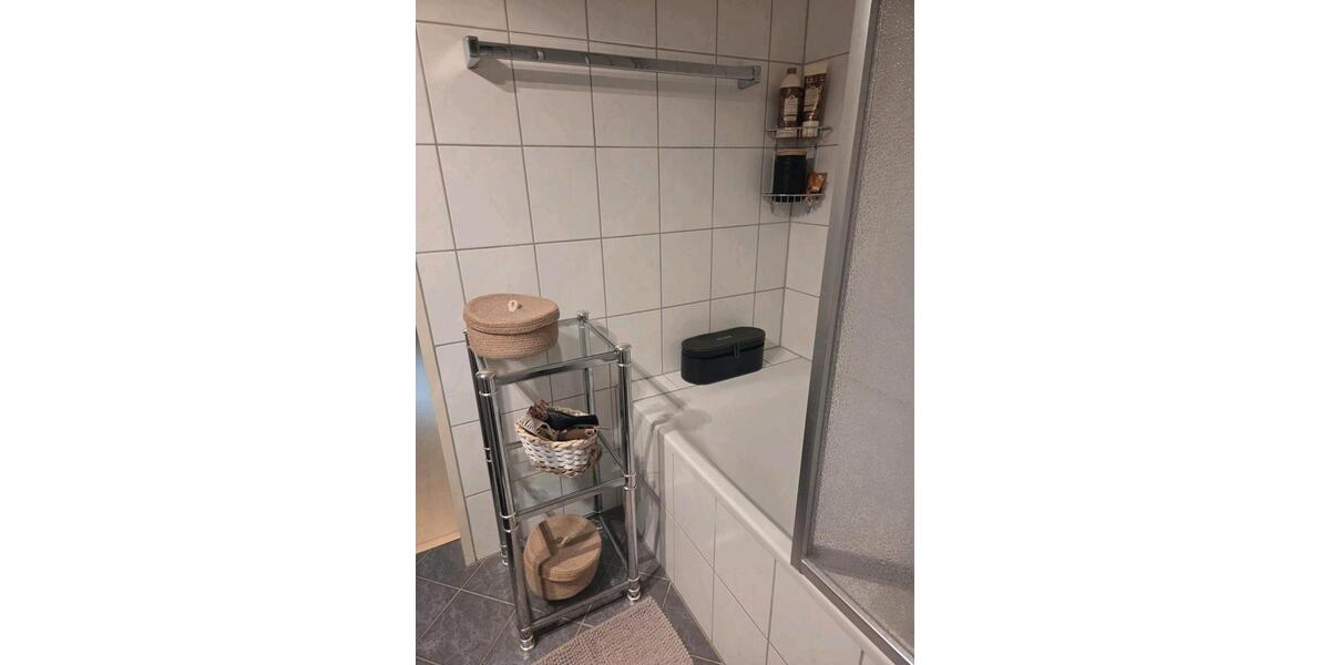 Etagenwohnung Solingen Höhscheid - 1 Zimmer, 40 m&sup2;, 500&euro; | Angebot:27596766