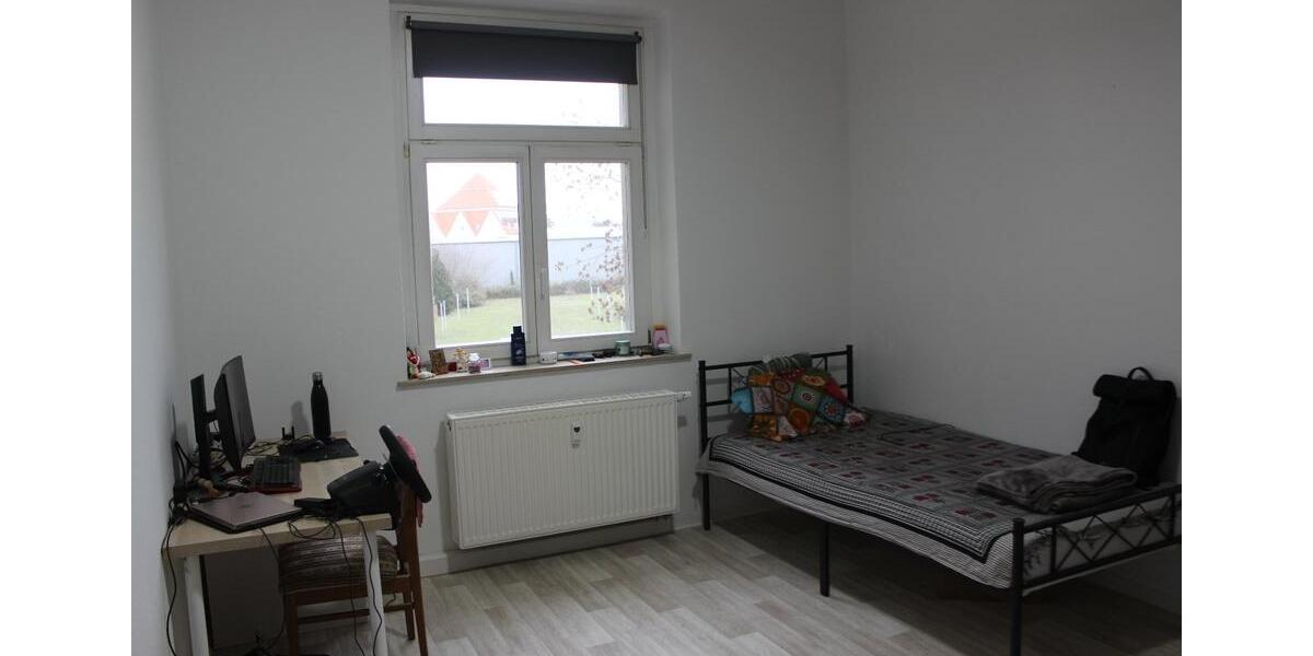 Etagenwohnung Riesa Canitz - 2 Zimmer, 65 m&sup2;, 349&euro; | Angebot:24793882