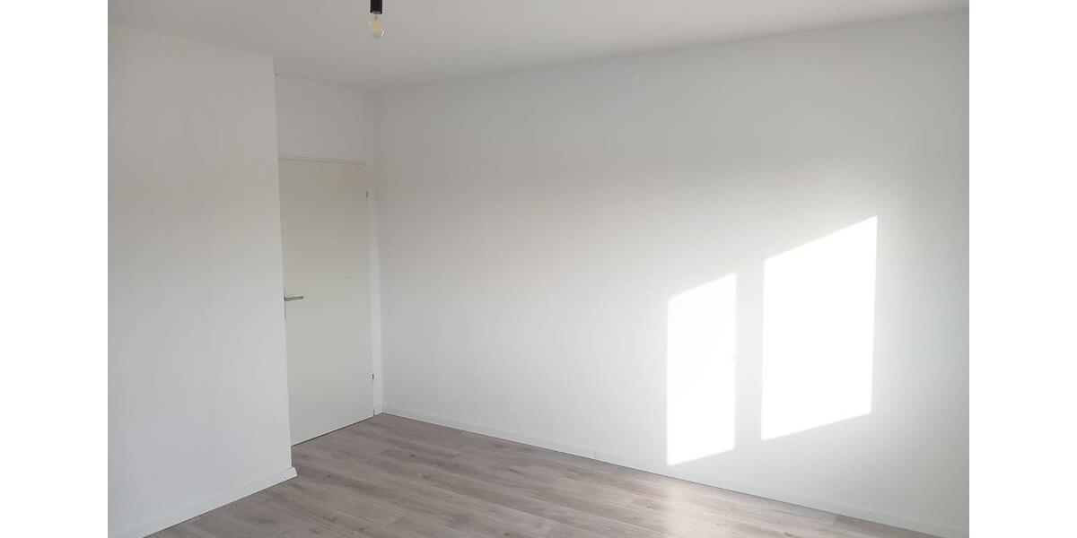 Erdgeschoßwohnung Lemgo - 4 Zimmer, 116 m&sup2;, 1.200&euro; | Angebot:26343005