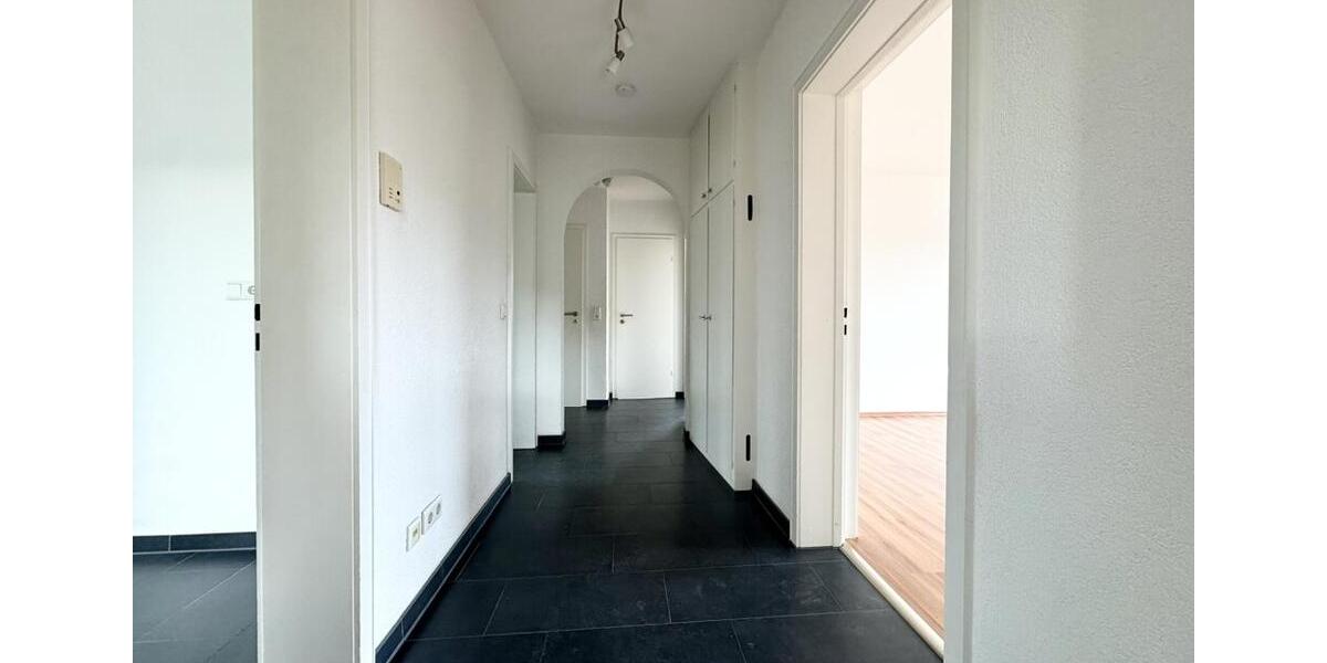 3-Zimmer-Wohnung plus separatem Esszimmer und 2 Balkonen in Oberstenfeld 4 zimmer