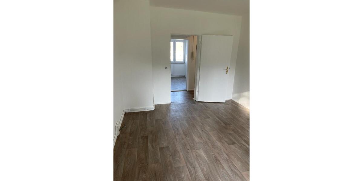 Etagenwohnung An der Schmücke - 3 Zimmer, 58 m&sup2;, 420&euro; | Angebot:26678228