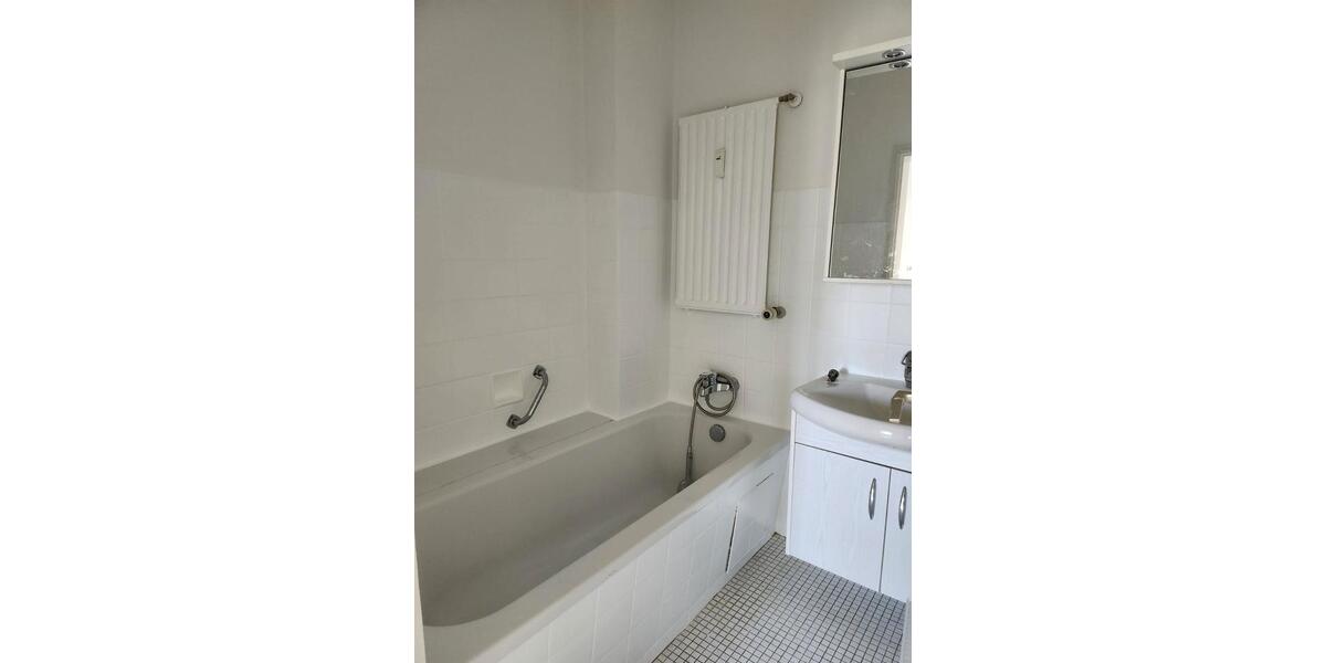 Etagenwohnung Altötting - 2 Zimmer, 56 m&sup2;, 620&euro; | Angebot:26689362