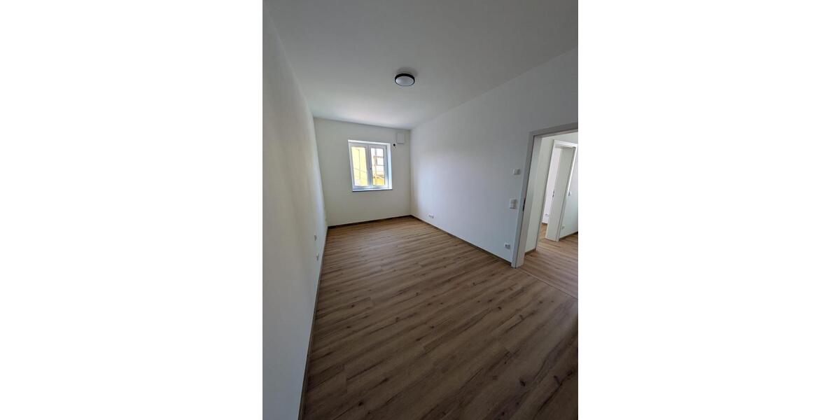 Erdgeschoßwohnung Niedermurach - 3 Zimmer, 78 m&sup2;, 780&euro; | Angebot:25634201