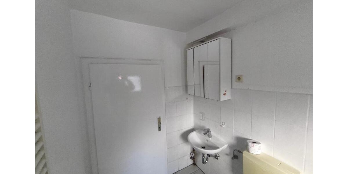 Dachgeschoßwohnung Seesen - 3 Zimmer, 77 m&sup2;, 540&euro; | Angebot:23859437