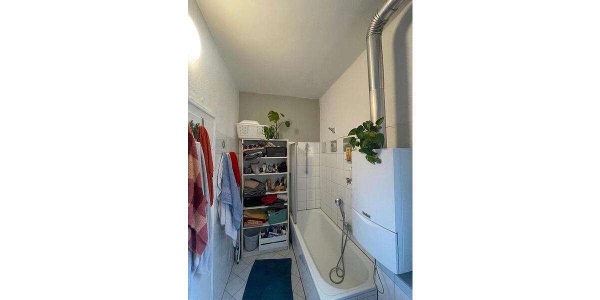 Etagenwohnung Wuppertal Elberfeld - 3 Zimmer, 86 m&sup2;, 950&euro; | Angebot:24703896
