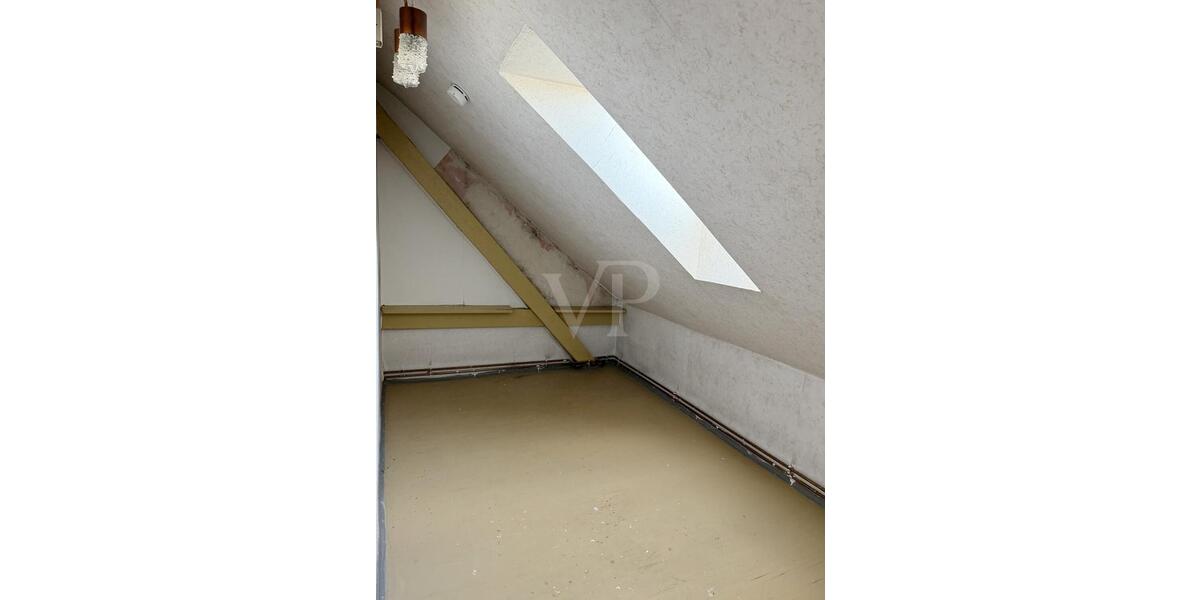 Dachgeschoßwohnung Senftenberg - 2 Zimmer, 70 m&sup2;, 420&euro; | Angebot:25834234