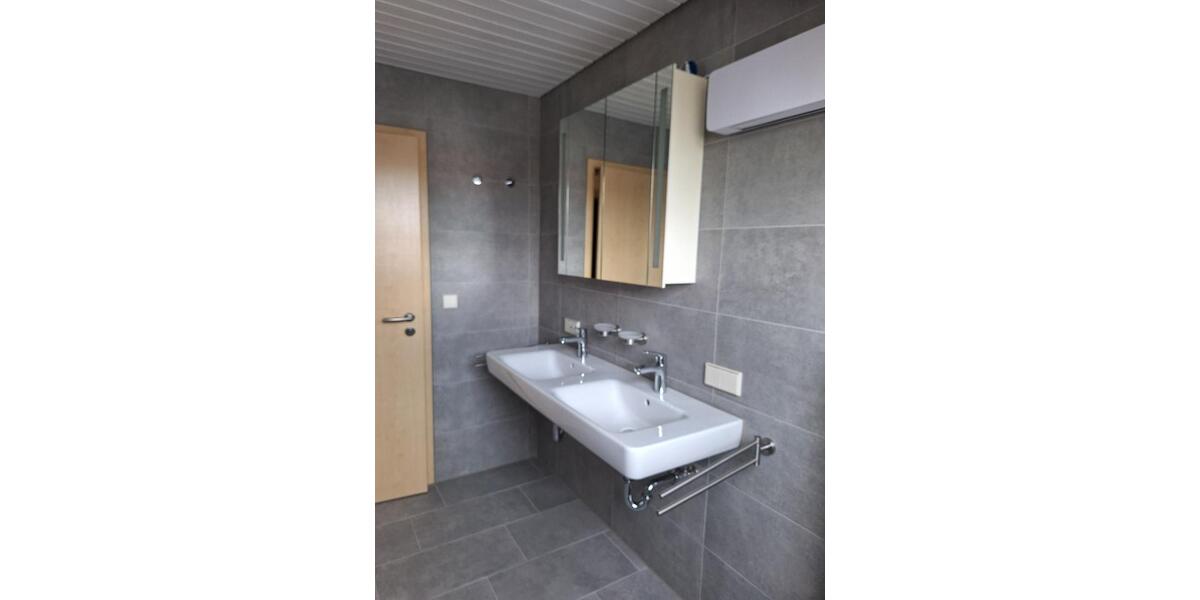 Etagenwohnung Crailsheim - 4 Zimmer, 96 m&sup2;, 1.040&euro; | Angebot:25512955