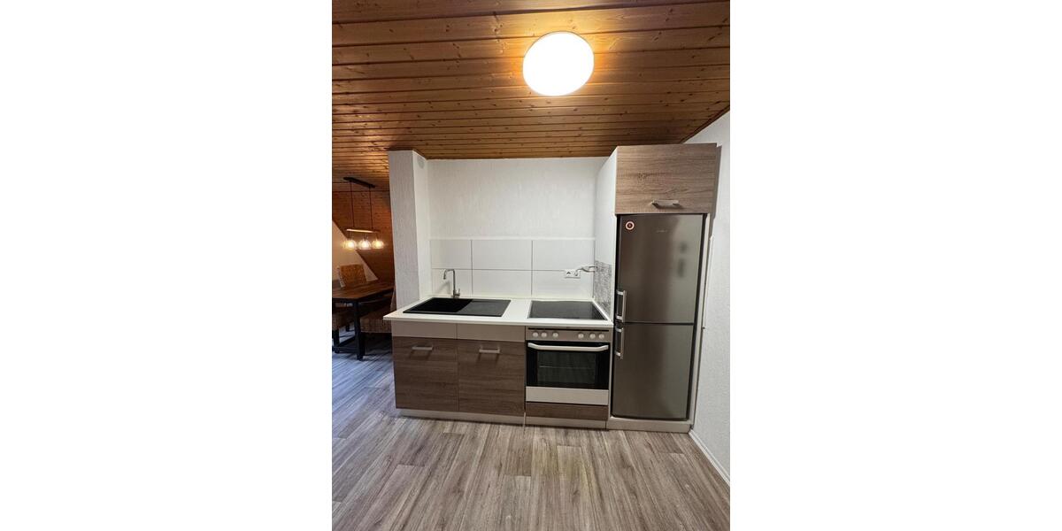 Dachgeschoßwohnung Karlstadt - 2.5 Zimmer, 70 m&sup2;, 800&euro; | Angebot:25124430