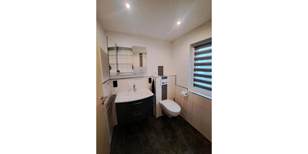 Etagenwohnung Neuhof - 3.5 Zimmer, 100 m&sup2;, 750&euro; | Angebot:26227374