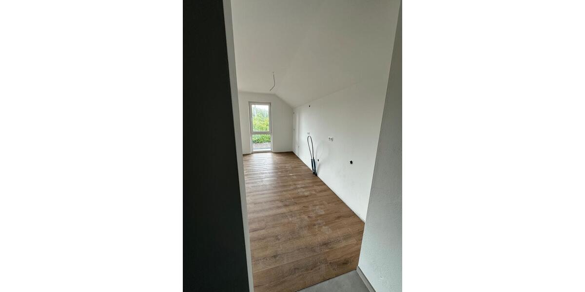 Dachgeschoßwohnung Osnabrück Gretesch - 2 Zimmer, 67 m&sup2;, 1.005&euro; | Angebot:26565993