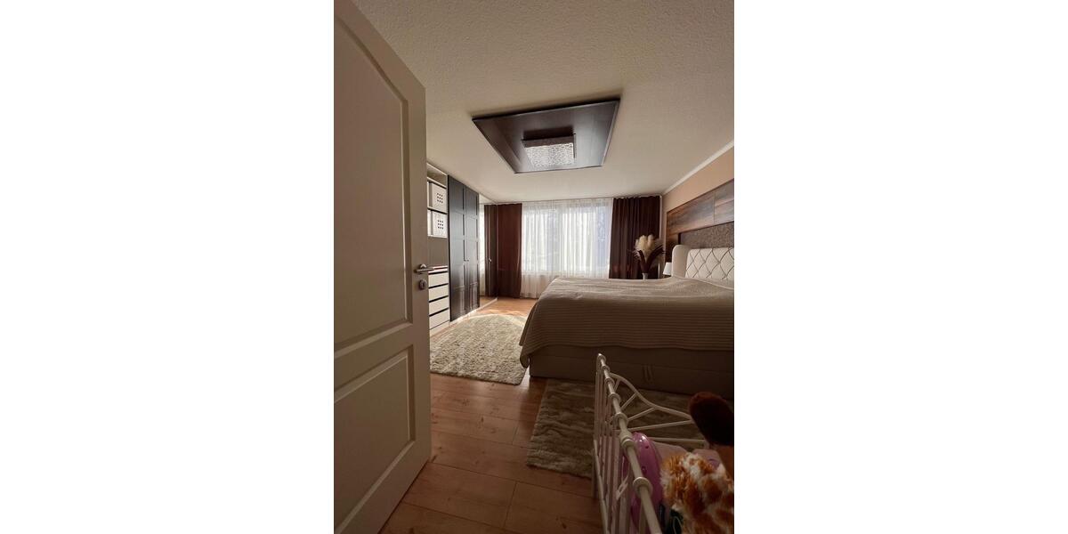 Etagenwohnung Lüneburg Goseburg-Zeltberg - 3 Zimmer, 94 m&sup2;, 1.150&euro; | Angebot:25367941