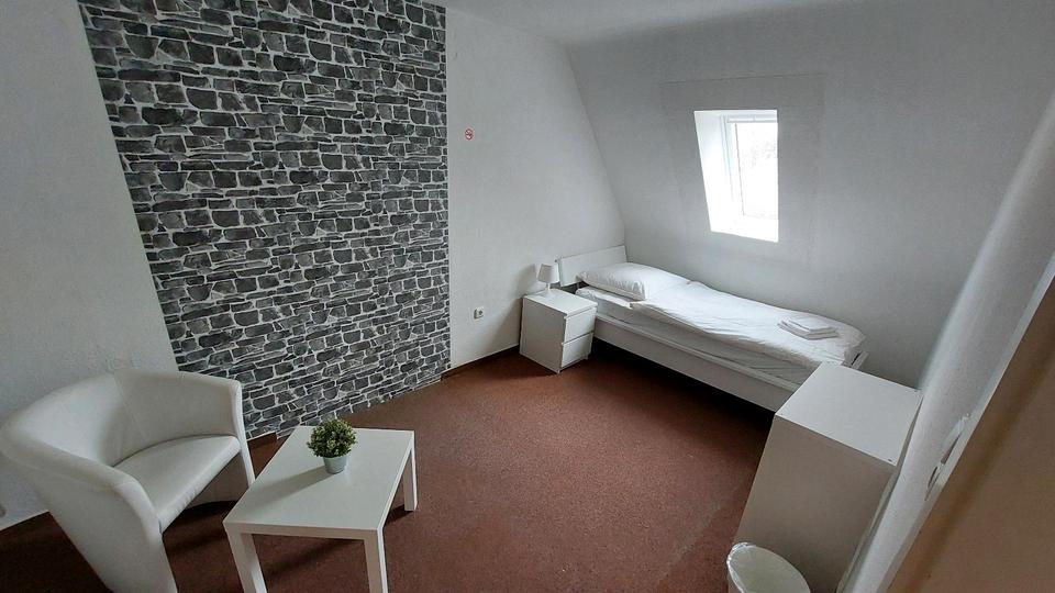 Wohnen auf Zeit Syke - 7 Zimmer, 170 m&sup2;, 20&euro; | Angebot:26200952