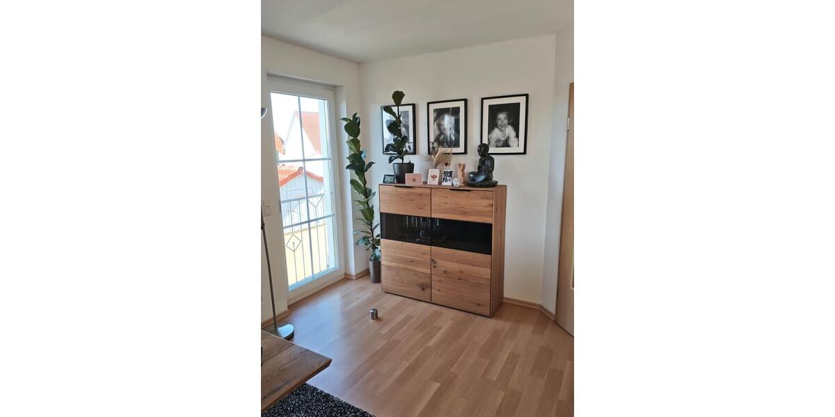 Etagenwohnung Herrieden - 3.5 Zimmer, 72 m&sup2;, 720&euro; | Angebot:25768003