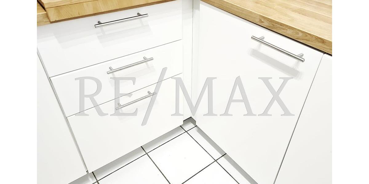 In schöner Idsteiner Lage: Helle 3-Zimmer-Wohnung mit Balkon, Terrasse und Parkmöglichkeit 3 zimmer