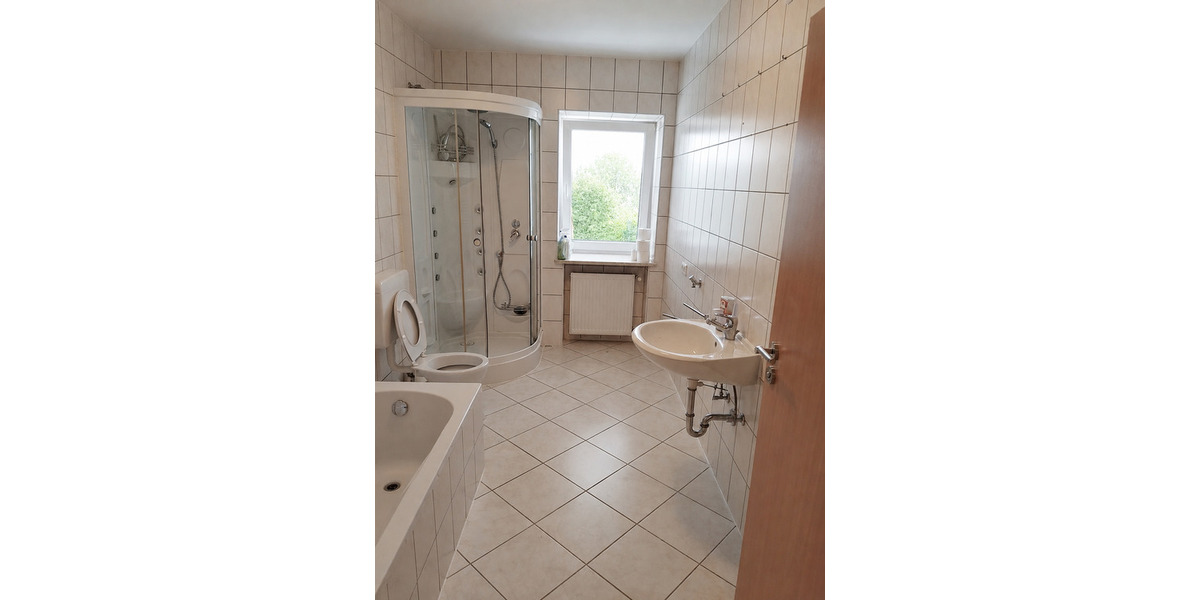 Etagenwohnung Berching Pollanten - 3 Zimmer, 94 m&sup2;, 850&euro; | Angebot:26486216