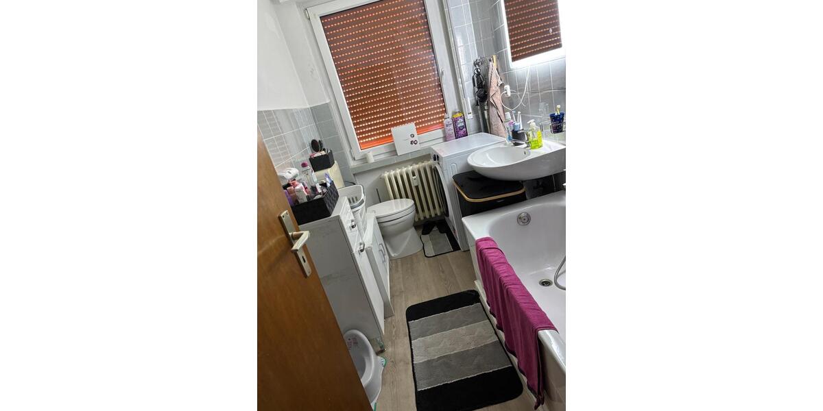 Etagenwohnung Bad Pyrmont - 3 Zimmer, 77 m&sup2;, 510&euro; | Angebot:26677751