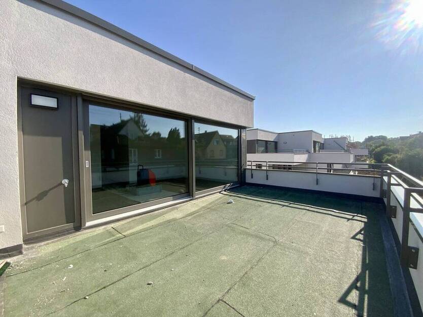 2-Zimmer-Erstbezug mit EBK & sonniger Dachterrasse 2 zimmer