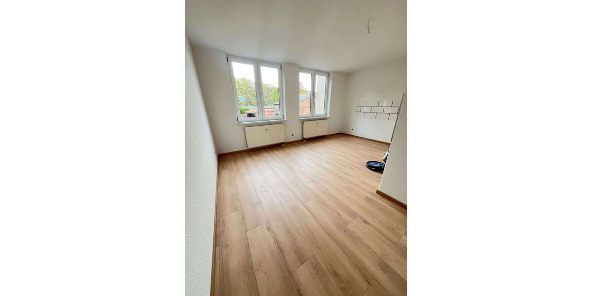 Etagenwohnung Merseburg (Saale Neumarkt (Vorstadt) - 4 Zimmer, 117 m&sup2;, 800&euro; | Angebot:23039102