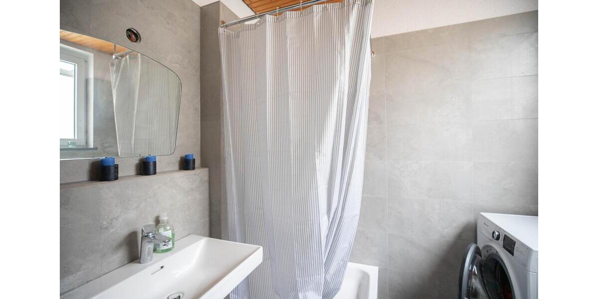 Erdgeschoßwohnung Elmshorn - 2 Zimmer, 74 m&sup2;, 700&euro; | Angebot:26664798
