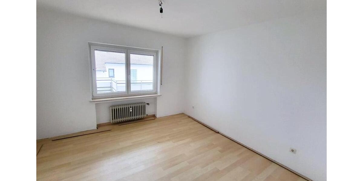 Etagenwohnung Horn-Bad Meinberg Bad Meinberg - 3 Zimmer, 80 m&sup2;, 640&euro; | Angebot:26532517