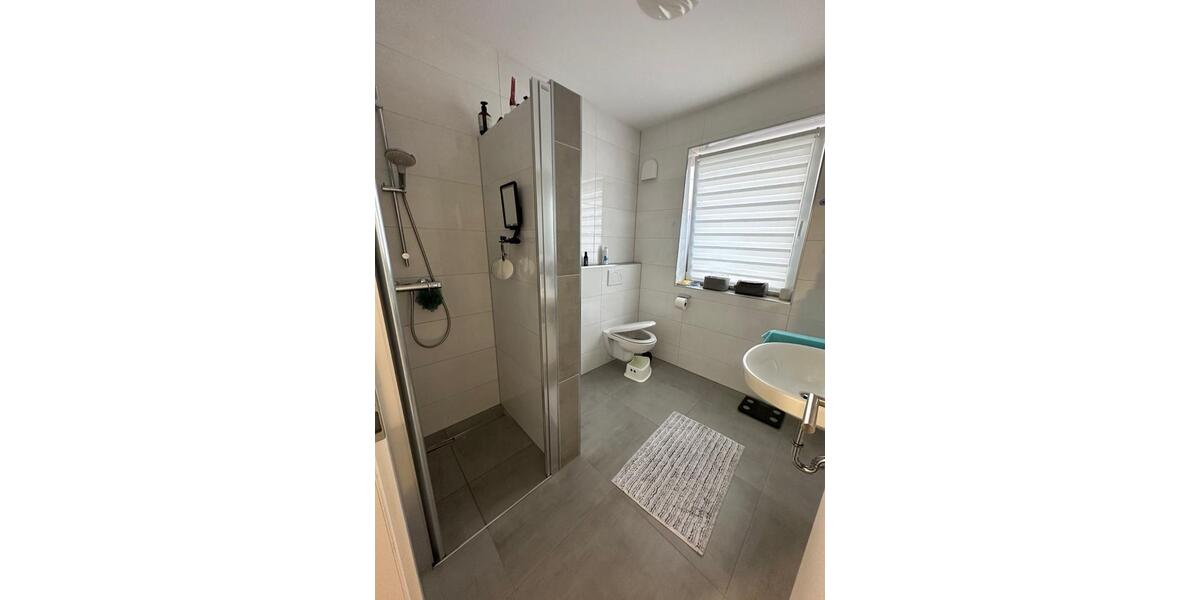 Erdgeschoßwohnung Papenburg - 3 Zimmer, 82 m&sup2;, 900&euro; | Angebot:25479546