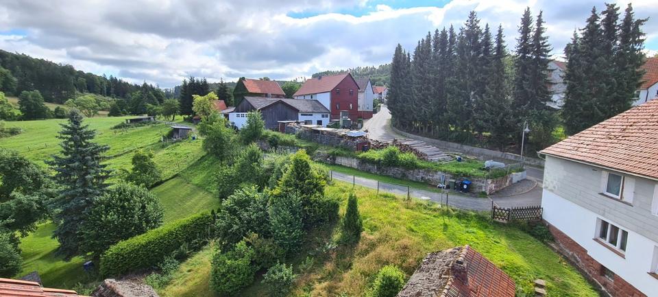 Dachgeschoßwohnung Hessisch Lichtenau - 2 Zimmer, 65 m&sup2;, 550&euro; | Angebot:25613868