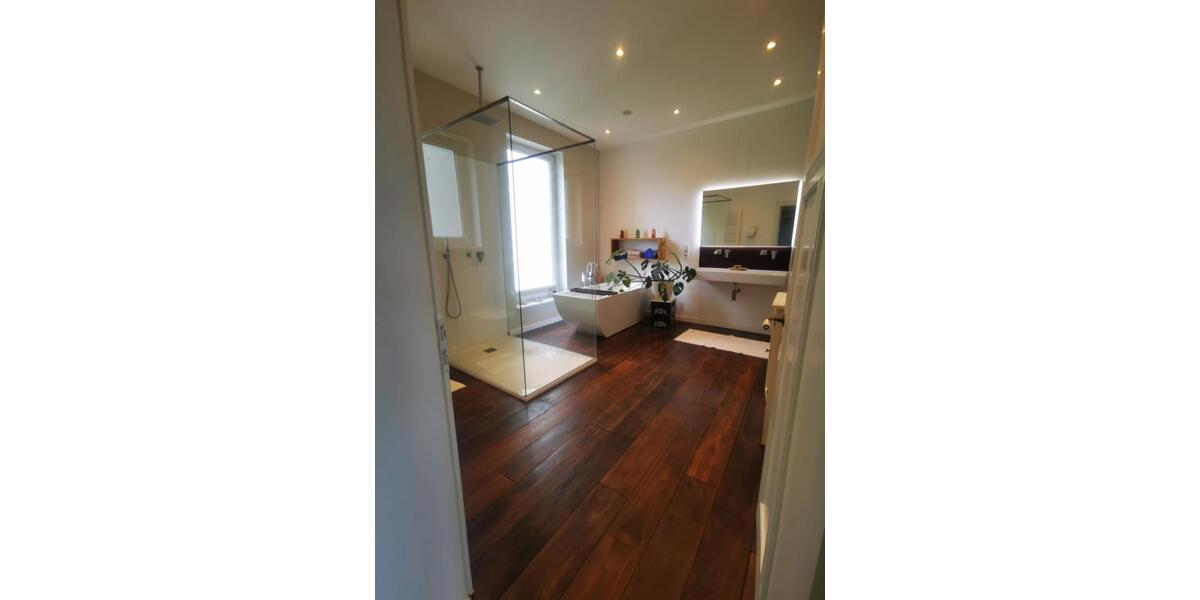 Wohnen auf Zeit Bad Honnef - 1 Zimmer, 150 m&sup2;, 350&euro; | Angebot:24438087