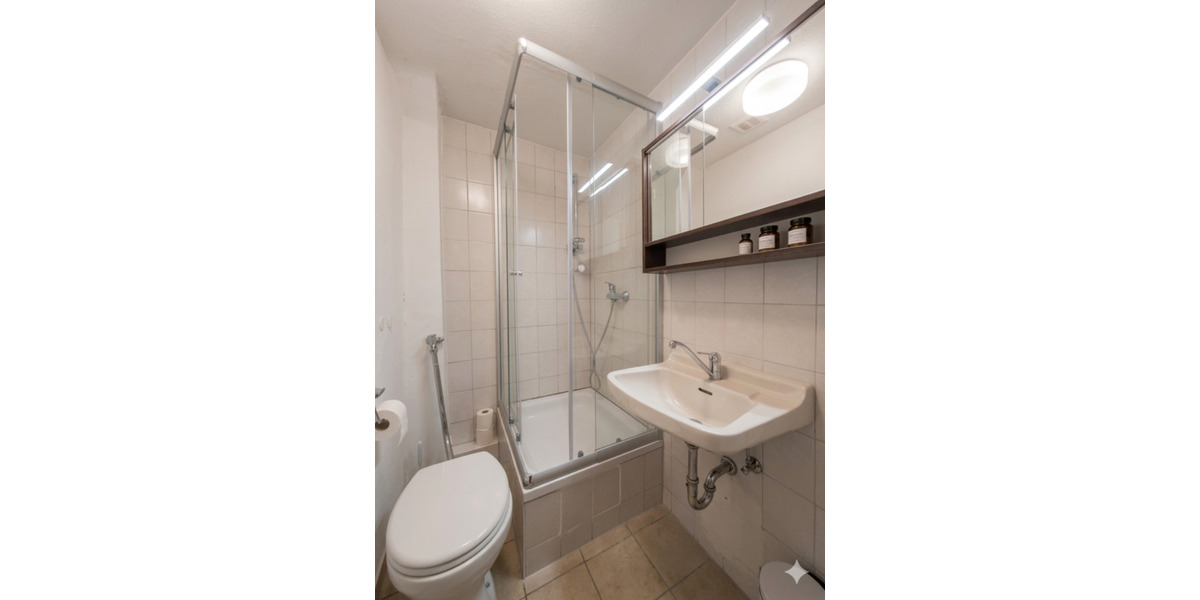 Etagenwohnung Oberasbach - 5 Zimmer, 96 m&sup2;, 832&euro; | Angebot:25812661