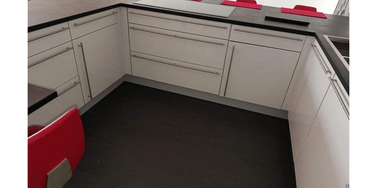 Etagenwohnung Zwenkau - 3 Zimmer, 108 m&sup2;, 1.499&euro; | Angebot:25736432