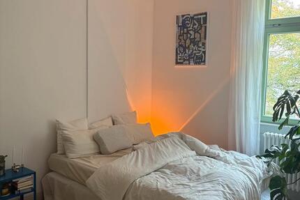 Zwischenmiete: möbliertes Zimmer in zentraler Lage 4 zimmer